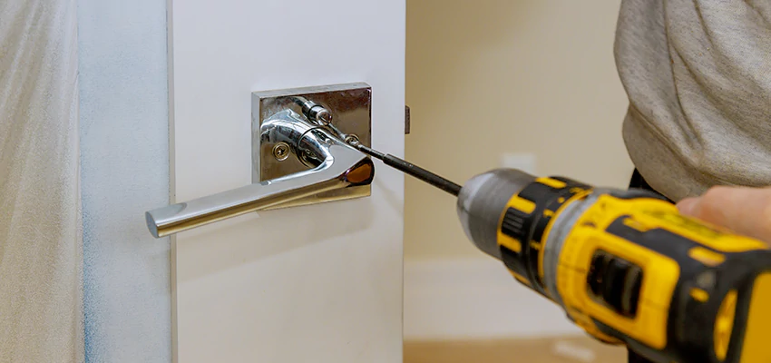 After-hours Locksmith  For Lock Troubleshooting in Hermosa Beach, California