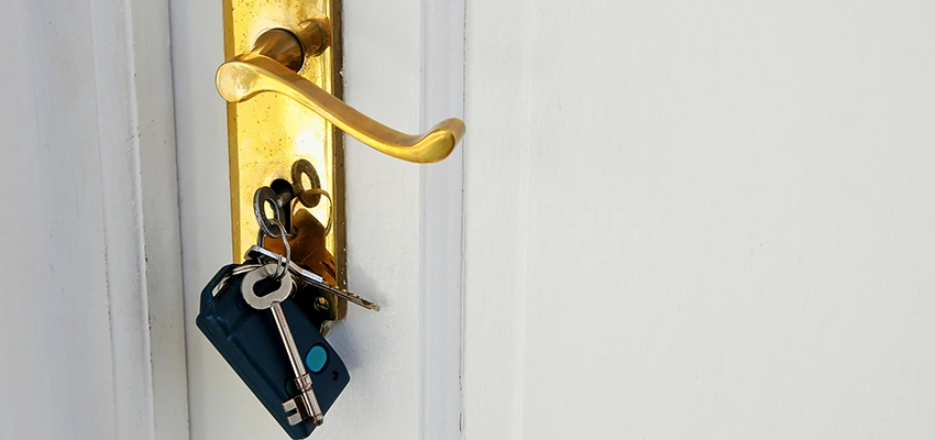 Broken Door Key Extraction in Hermosa Beach, CA